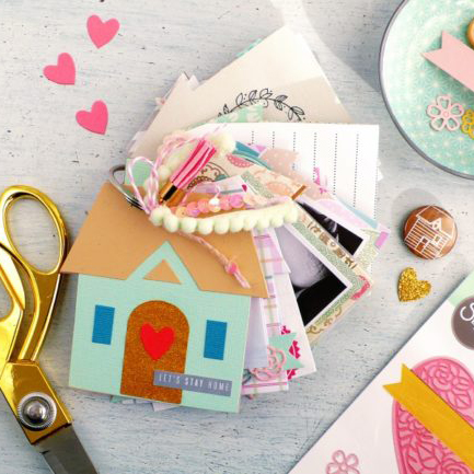 atelier creatif mini album de scrap maison