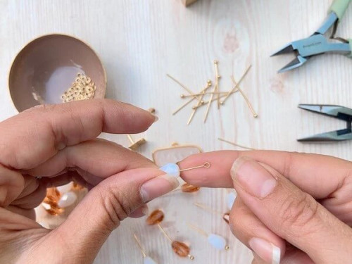 assemblez-les-perles-boucles-sofia