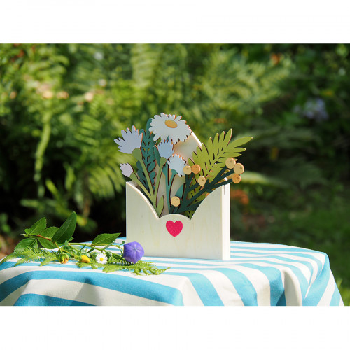 Enveloppe + 5 fleurs en bois Life is simple