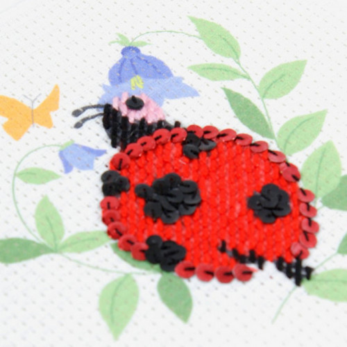 Kit de broderie Coccinelle au demi point - 8+