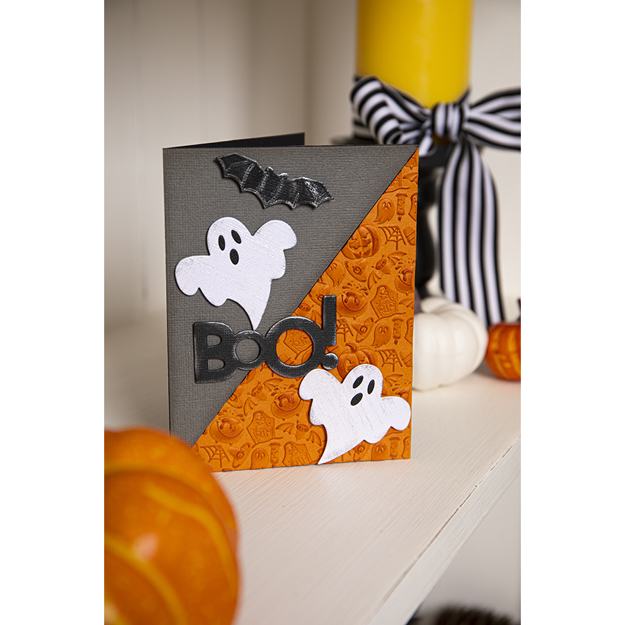 3-D TEXTURED IMPRESSIONS EMBOSSING FOLDER HALLOWEE
