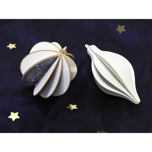 Boule de Noël 3D en bois Goutte