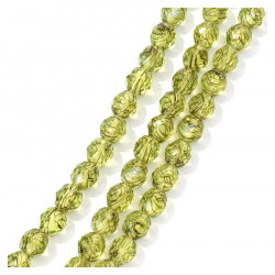 Perles de Bohème sur Fil - Rondes Facettées Vert Inclusions Noir 8 mm