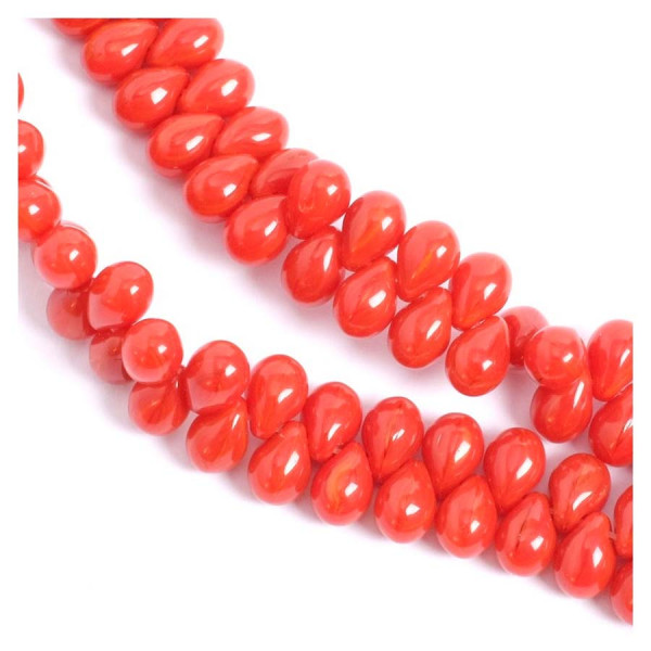 Perles de Bohème sur Fil - Goutte 5 x 7 mm Rouge Opaque