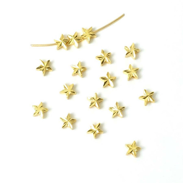 Perle Étoile 5 mm Doré à l'or fin 24K - 10 pcs