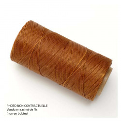 Fil ciré Linhasita pour Micro Macramé 0,5 mm x 10 m Caramel clair