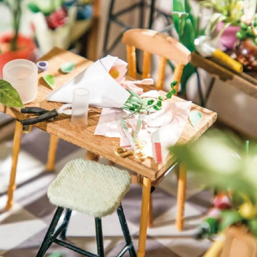 Maison miniature DIY Emily's flower shop