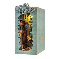 Maquette Book Nook Magic House