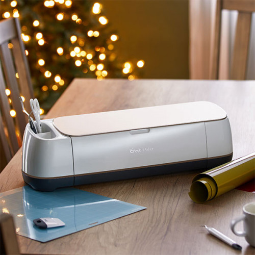 Machine de découpe électronique CRICUT Maker