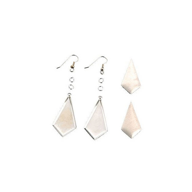 Boucle d'oreille angulaire avec rebord 22 x 42 mm