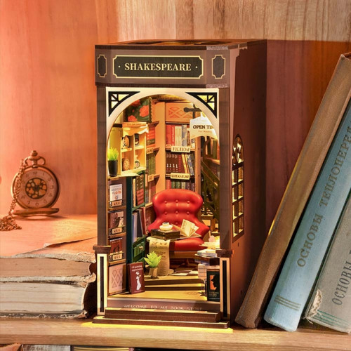 Maquette Book Nook Bookstore - Rolife